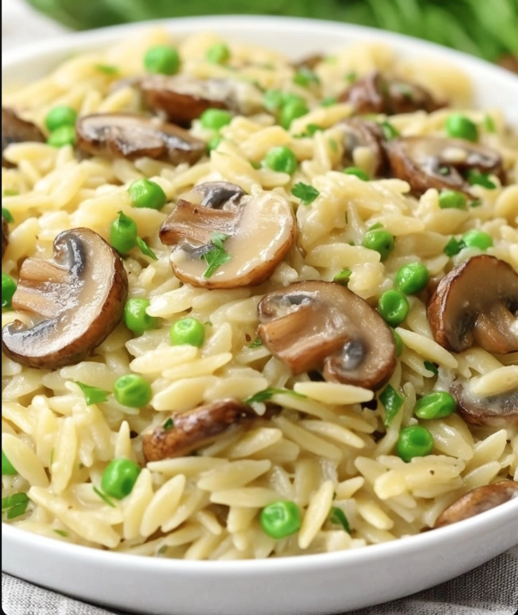 **One Pot Mushroom Orzo**