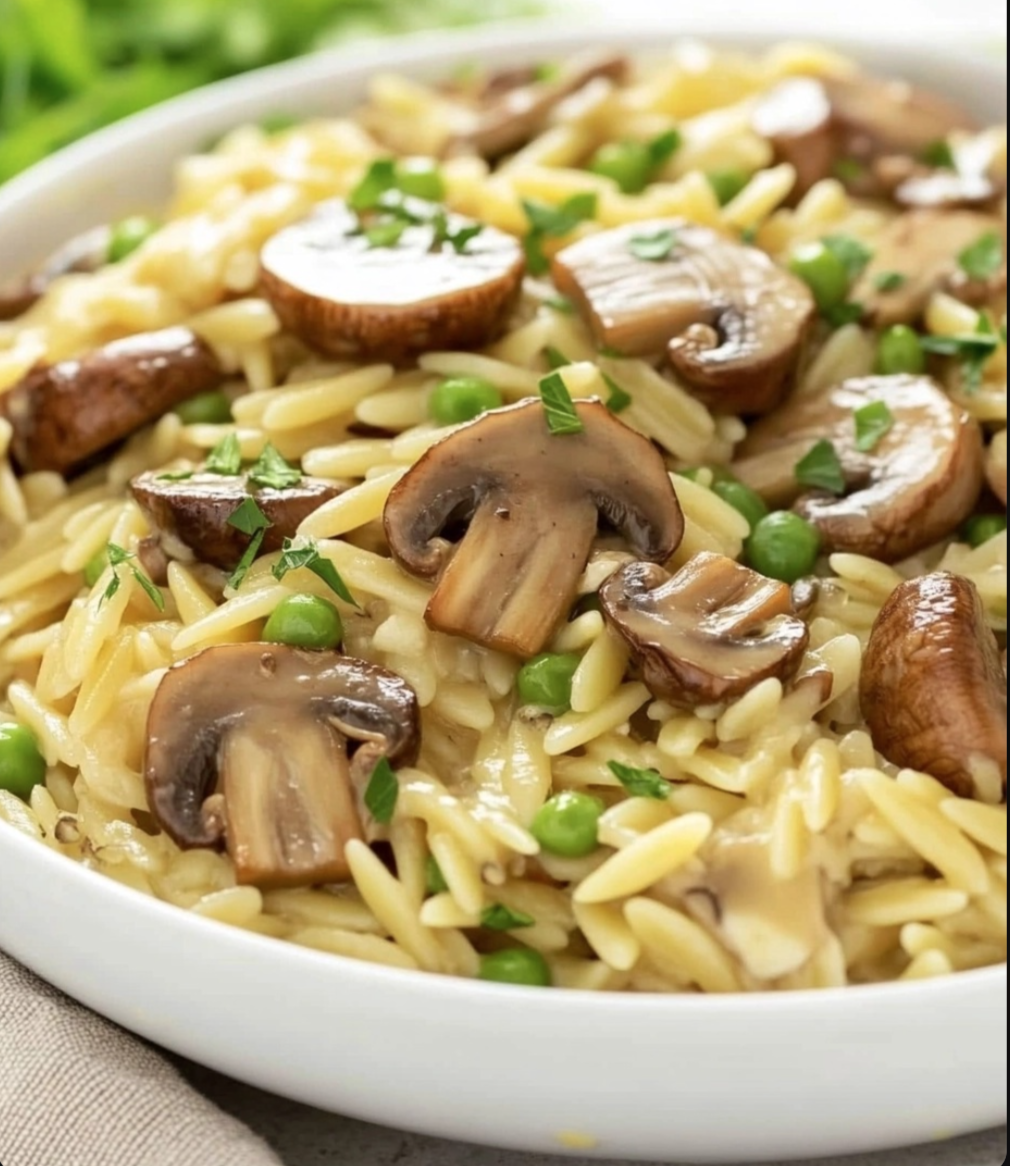 **One Pot Mushroom Orzo**