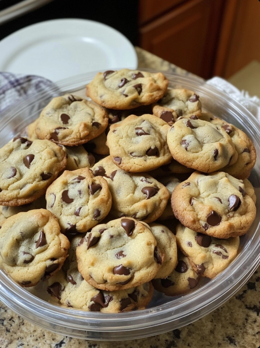 Homemade Chocolate Chip Cookies