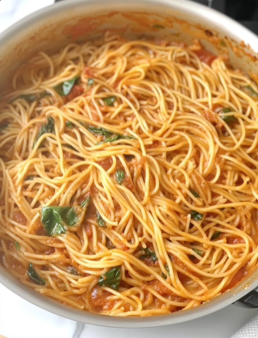 MEGHAN MARKLE’S ONE POT SPAGHETTI